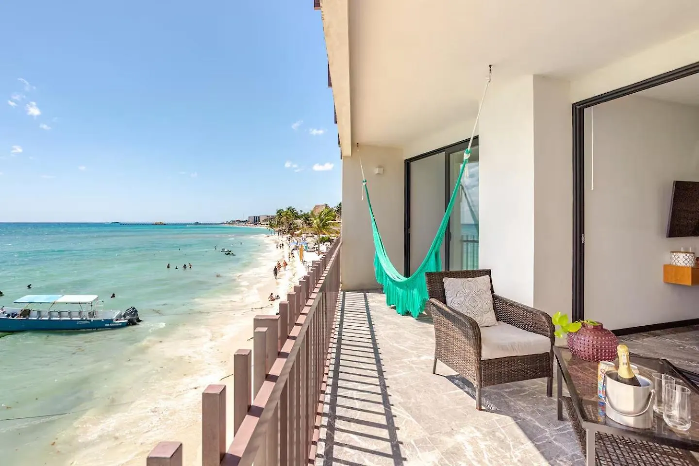 It Beach Condo Playa del Carmen Lägenhetshotell